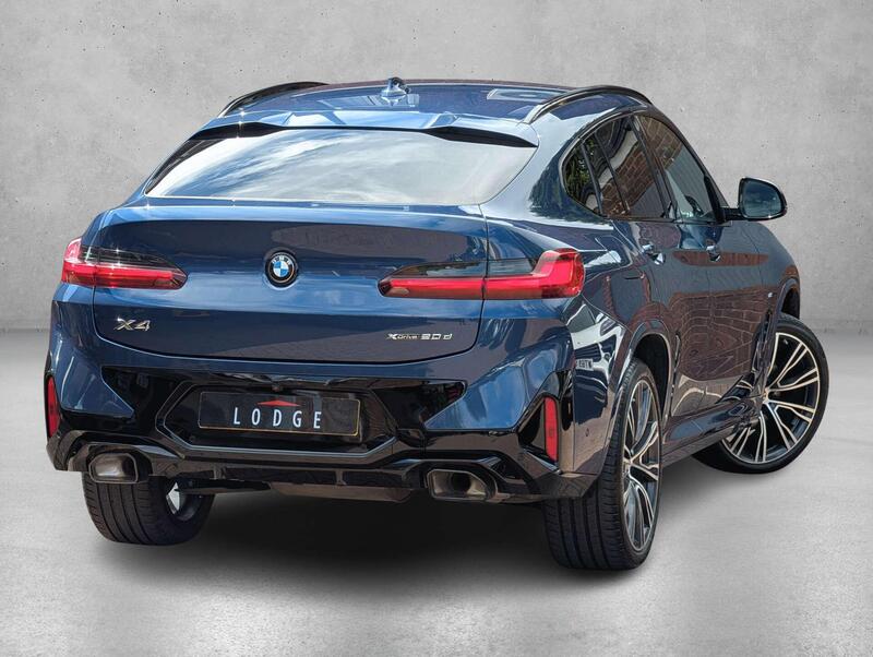 BMW X4 view 7