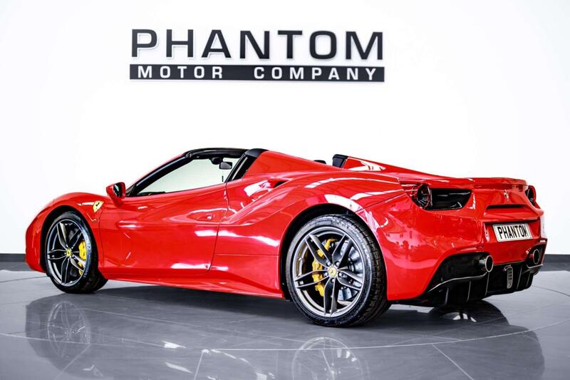Ferrari 488 view 7