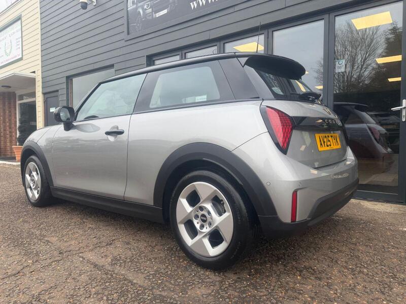 Mini Cooper view 3