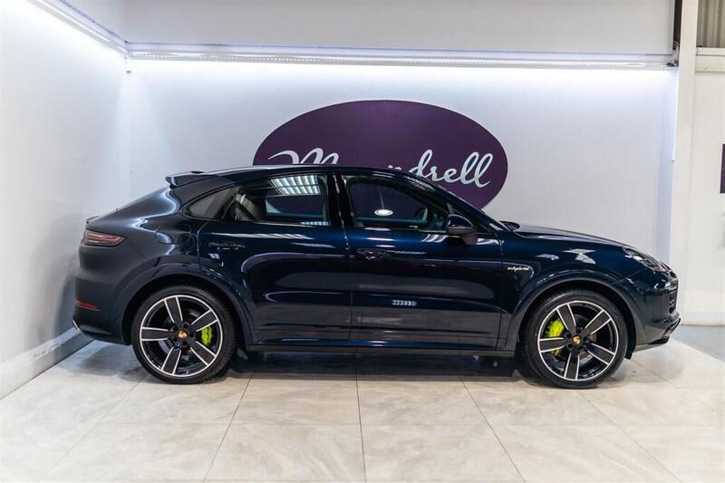 Porsche Cayenne view 2