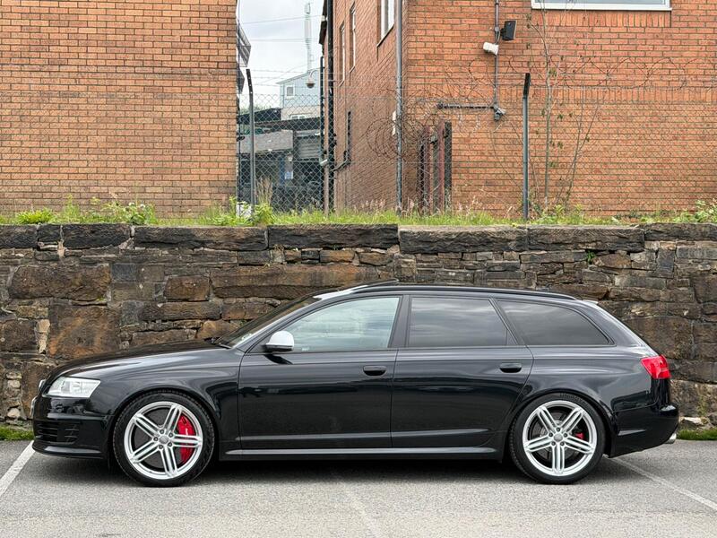 Audi RS6 view 4