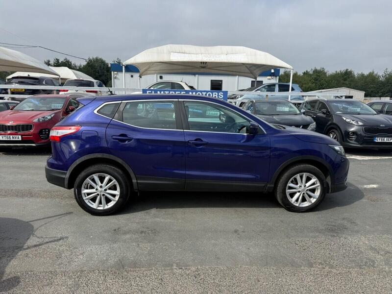 Nissan Qashqai view 4