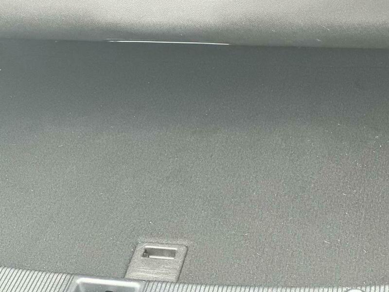 Mercedes-Benz E Class view 85