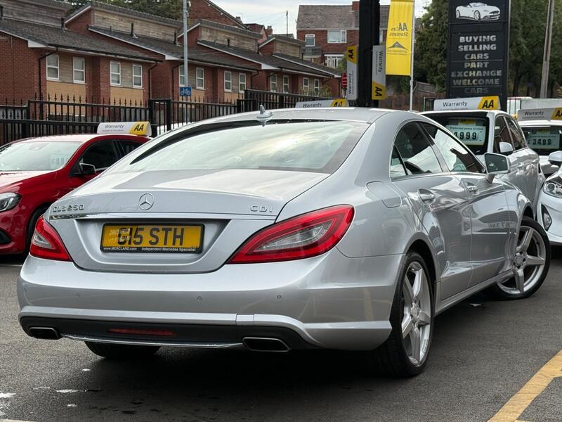 Mercedes-Benz Mercedes-Benz CLS view 2
