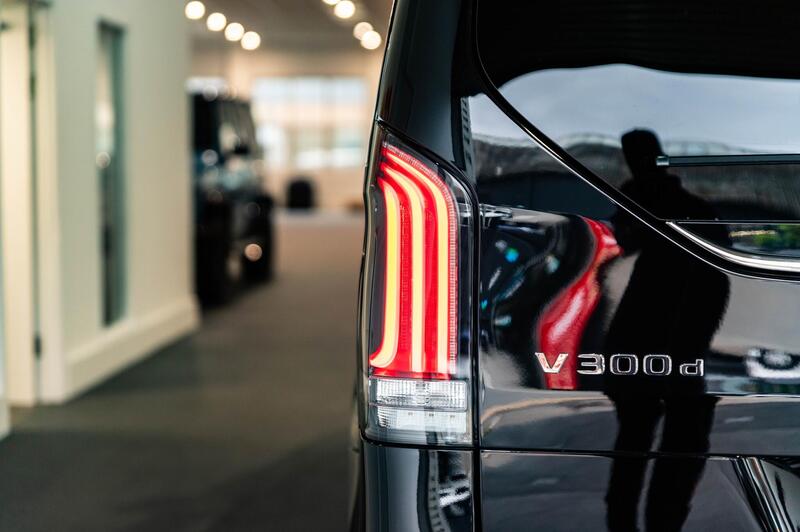 Mercedes-Benz V Class view 6