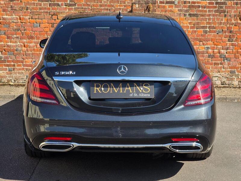 Mercedes-Benz S-Class view 5