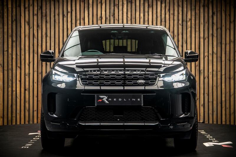 Land Rover Discovery Sport view 5