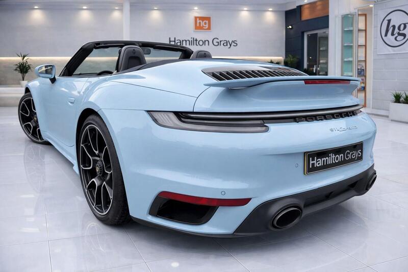 Porsche 911 view 2