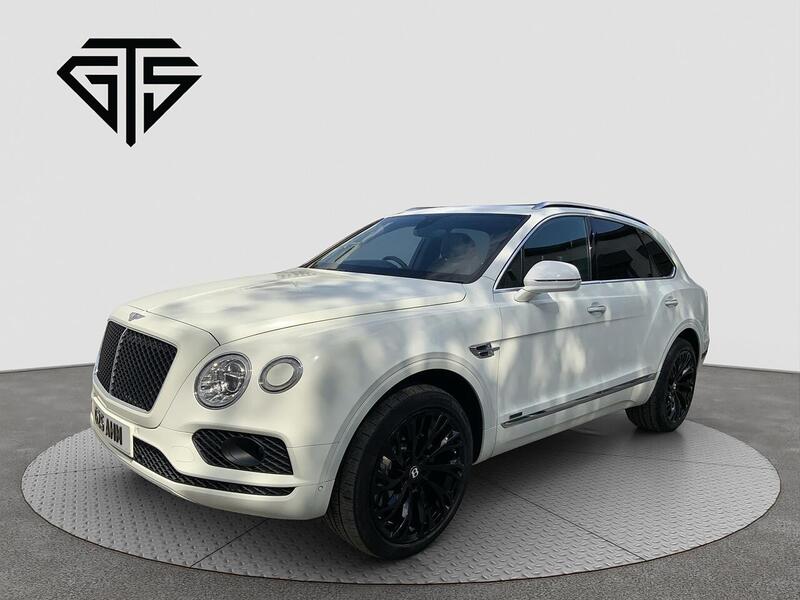 Bentley Bentayga view 7