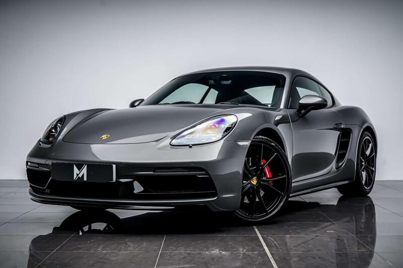 Porsche Cayman view 5