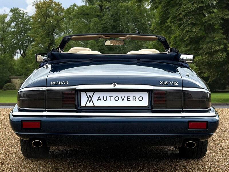 Jaguar XJS view 6