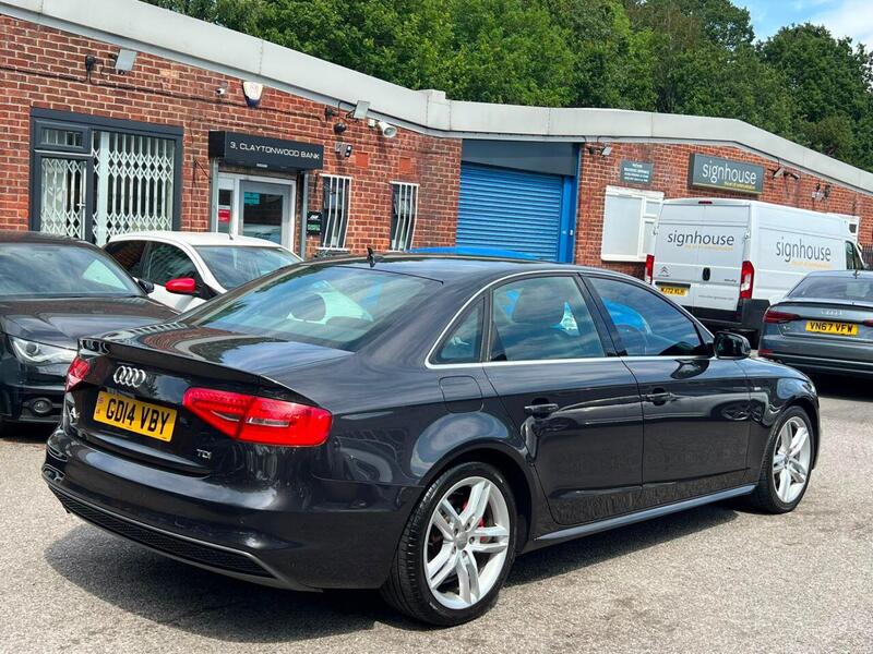 Audi A4 view 3
