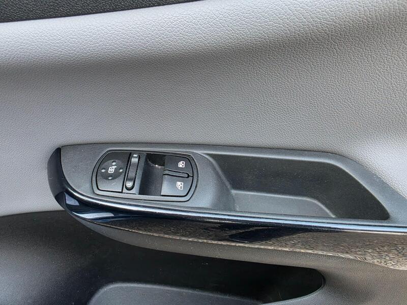 Vauxhall Corsa 1.4i SE Auto Euro 6 5dr thumbnail 28
