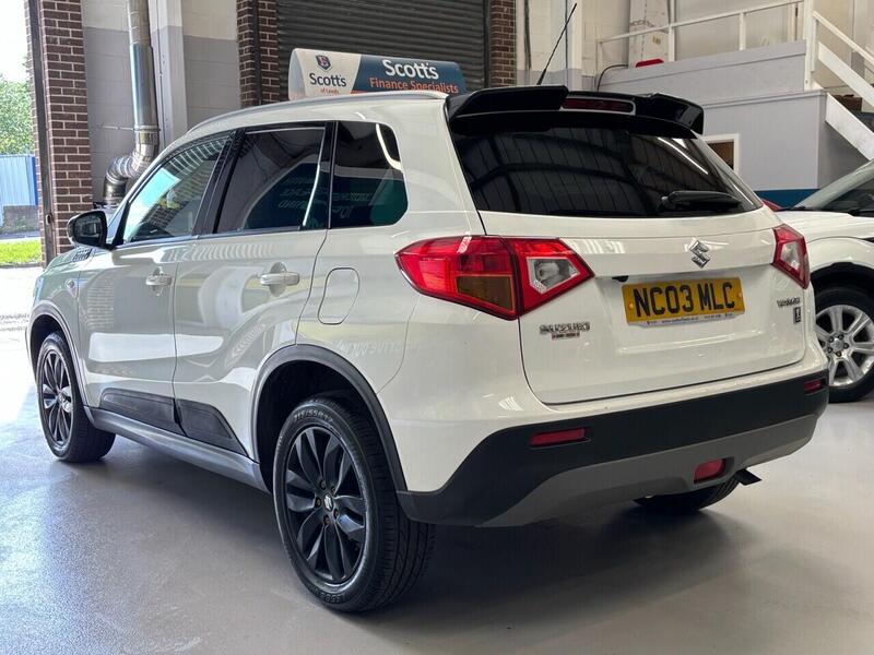 Suzuki Vitara view 7