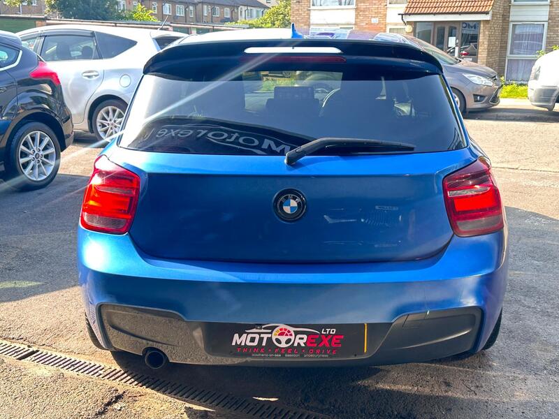 BMW 1 Series view 4