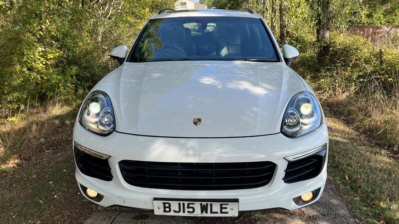 2015 Porsche Cayenne — photo 3