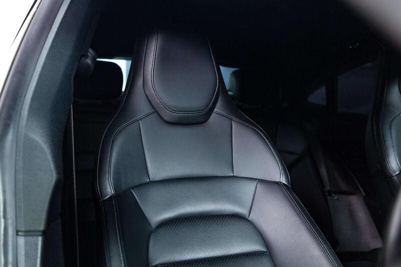 Porsche Taycan view 5