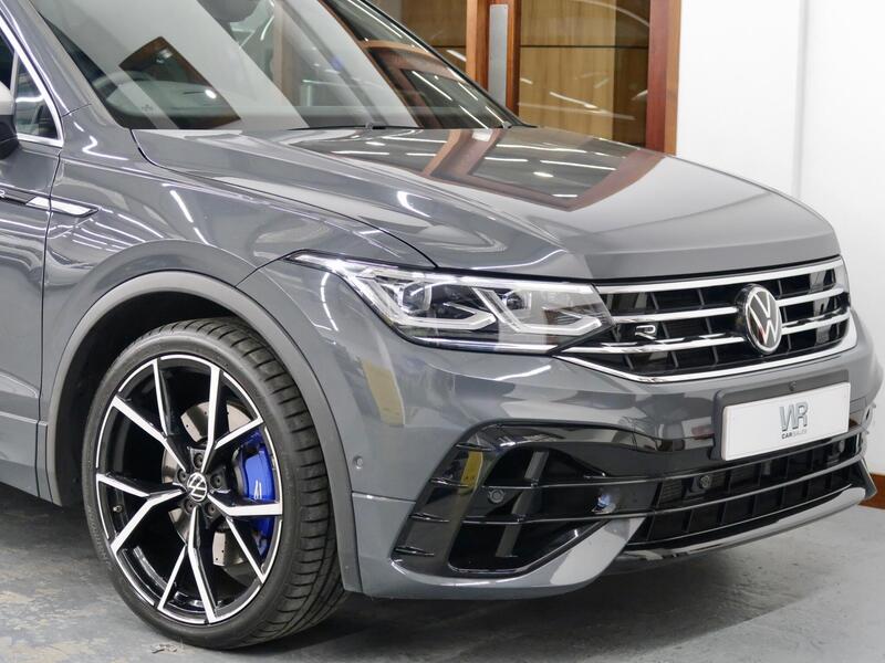 Volkswagen Tiguan view 5