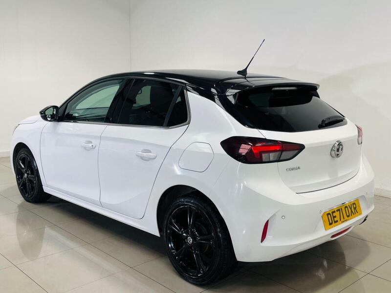 Vauxhall Corsa view 3
