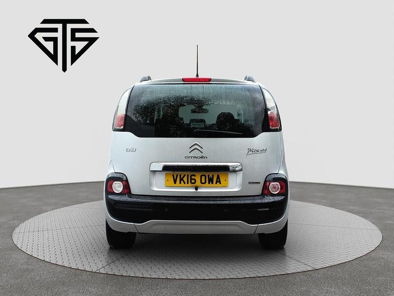 Citroen C3 Picasso view 4
