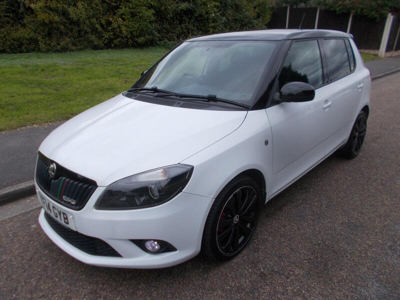 Skoda Fabia — photo 1