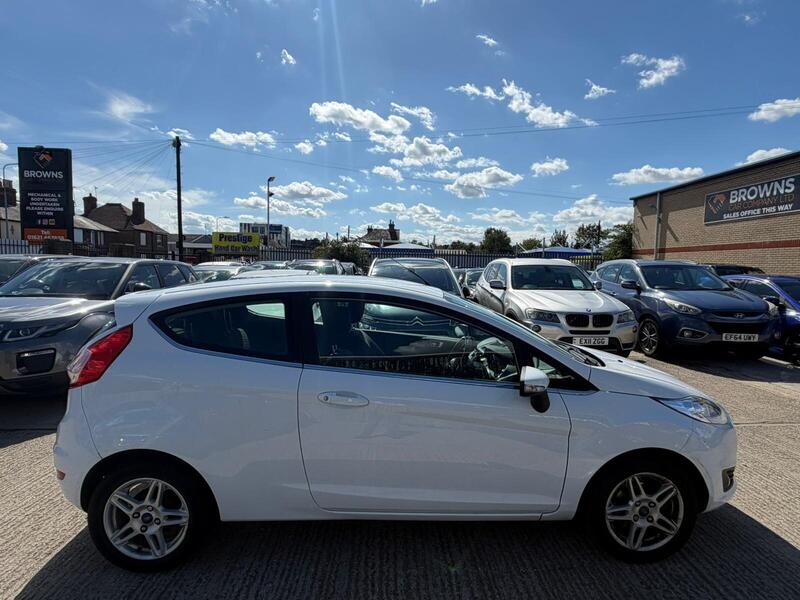 Ford Fiesta view 2