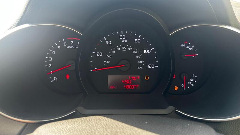 2015 Kia Picanto — photo 12