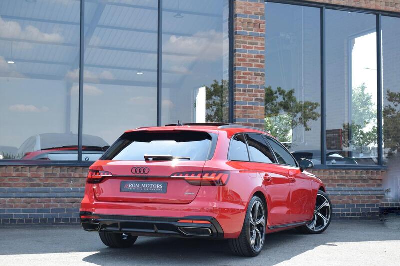 Audi A4 Avant view 2