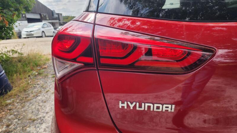 2017 Hyundai i20 — photo 13