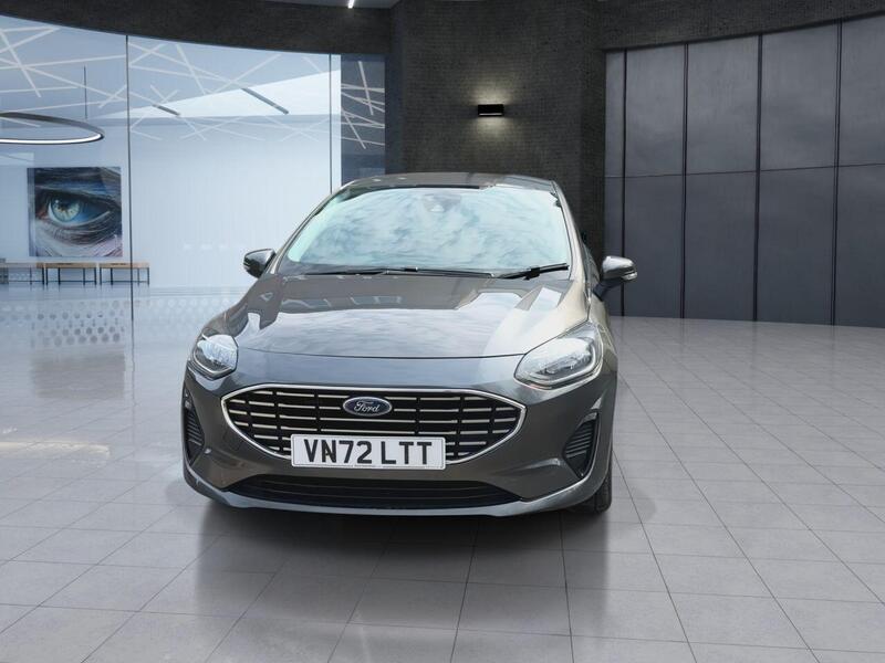Ford Fiesta view 3