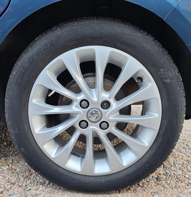 Vauxhall Corsa 1.4i SE Auto Euro 6 5dr thumbnail 18