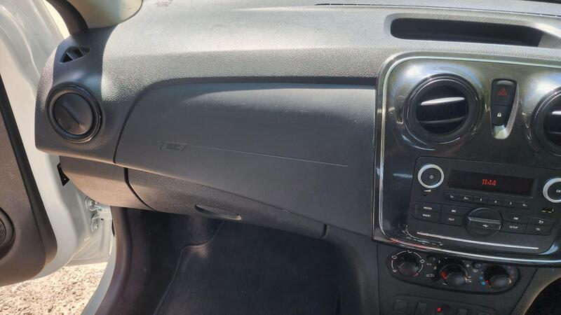 2019 Dacia Sandero — photo 25