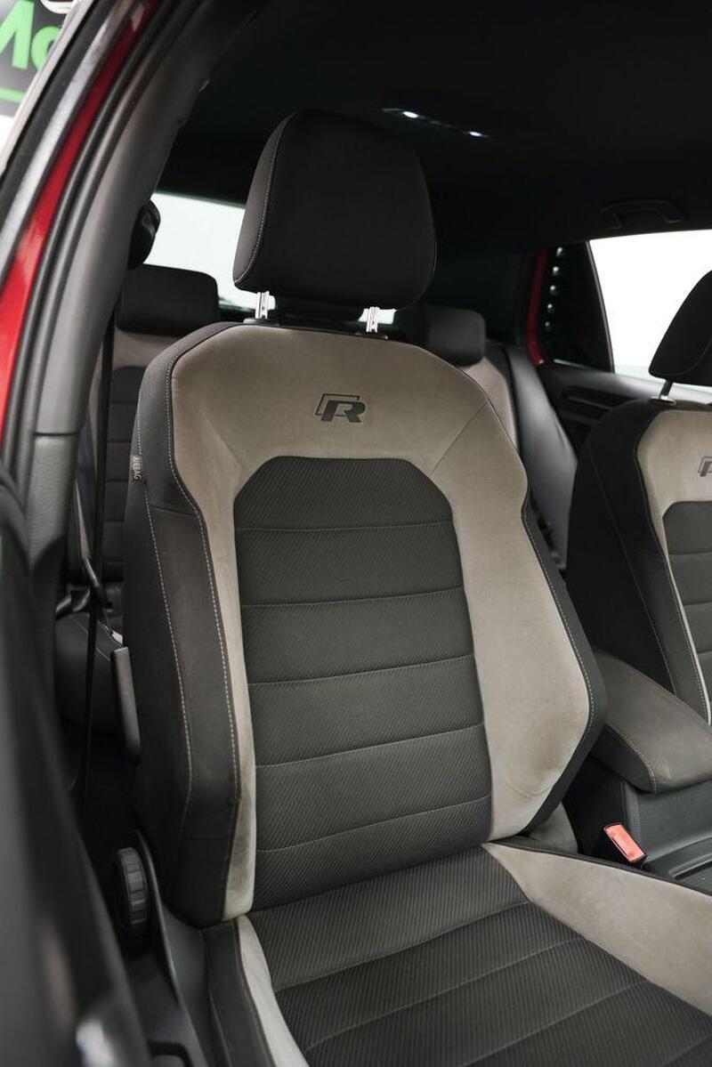 Volkswagen Golf view 11