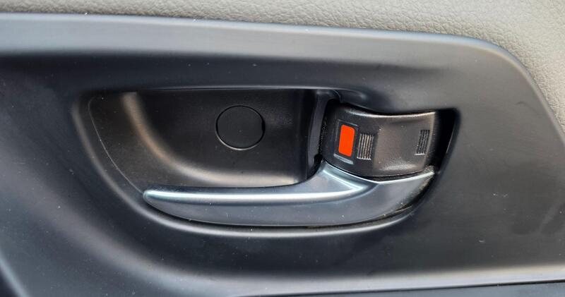 Toyota Yaris 1.5 VVT-h Icon Tech E-CVT Euro 6 (s/s) 5dr thumbnail 30