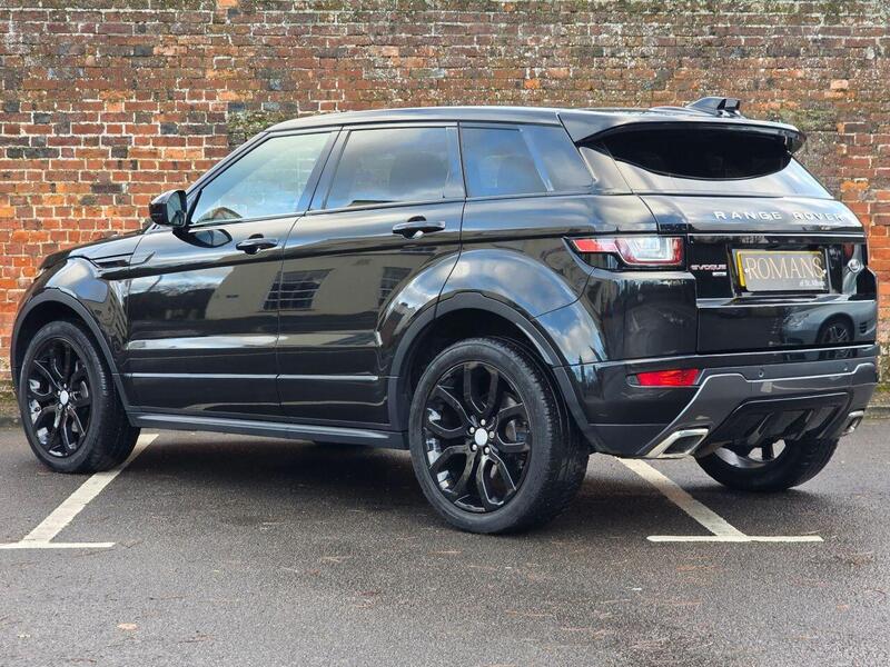 Land Rover Range Rover view 3