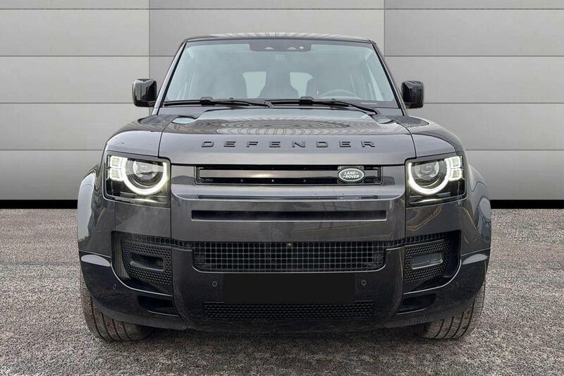 Land Rover Defender view 7