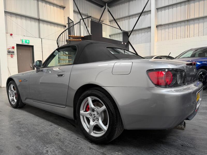 Honda S2000 view 6