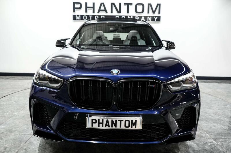 BMW X5 BMW X5 M view 5