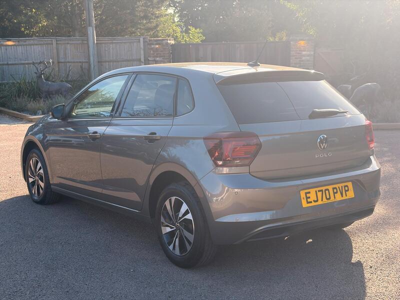 Volkswagen Polo view 6