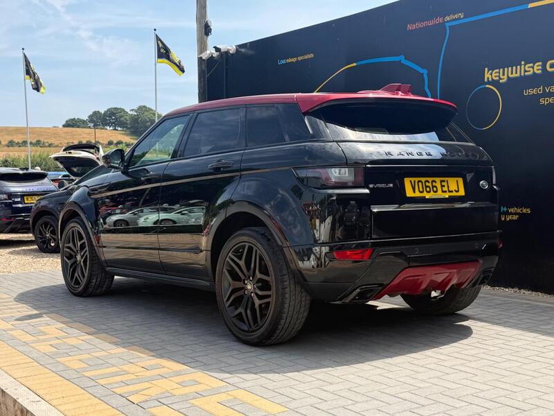 Land Rover Range Rover Evoque view 3