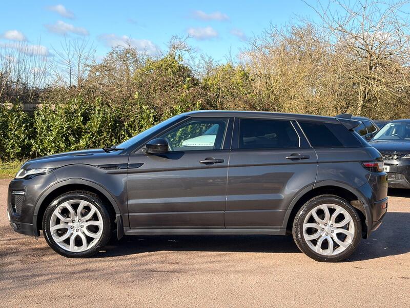Land Rover Range Rover Evoque view 4