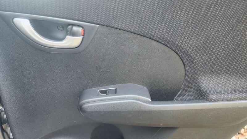 2012 Honda Jazz — photo 44