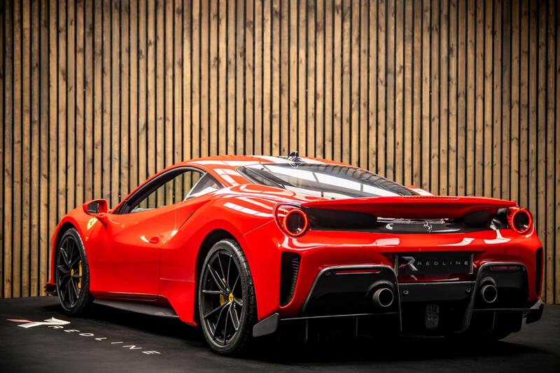 Ferrari 488 view 3
