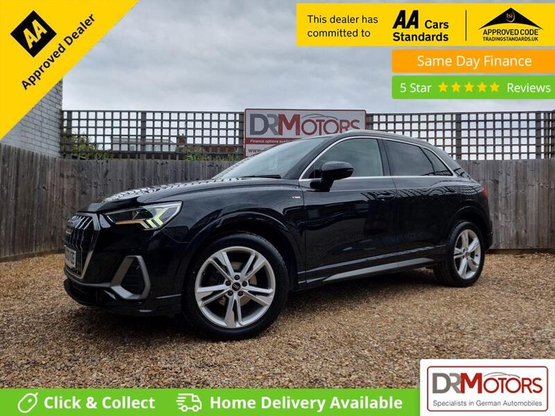 Audi Q3 main image