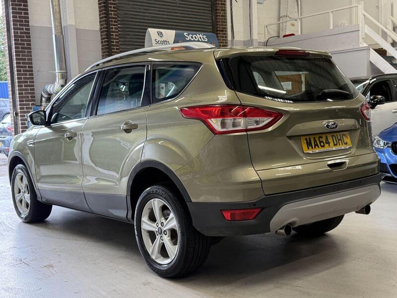 Ford Kuga view 4