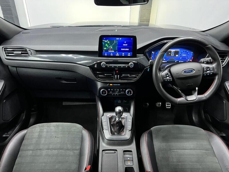 Ford Kuga view 2