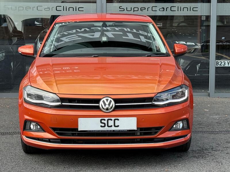 Volkswagen Polo view 4