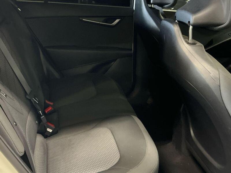 Kia Niro view 7