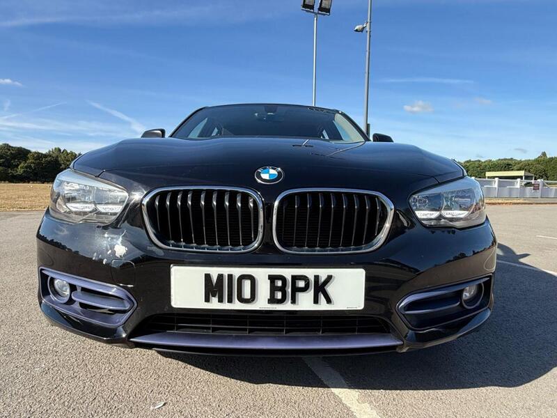 BMW 1 Series view 6