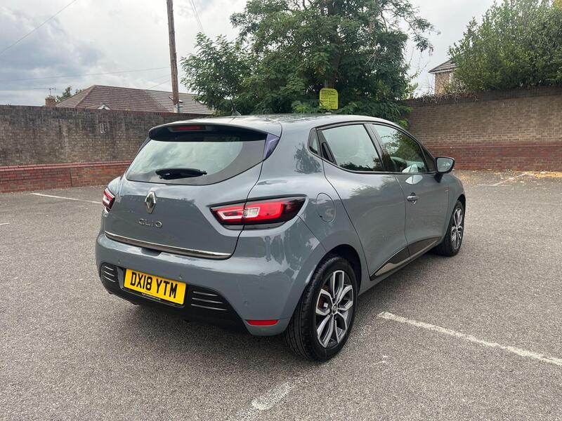 Renault Clio view 7